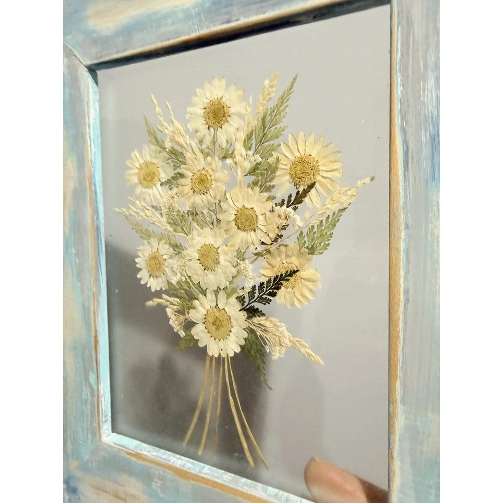 Vintage Pressed Daisy Bouquet Floating Double Glass‎ Blue Wood Frame